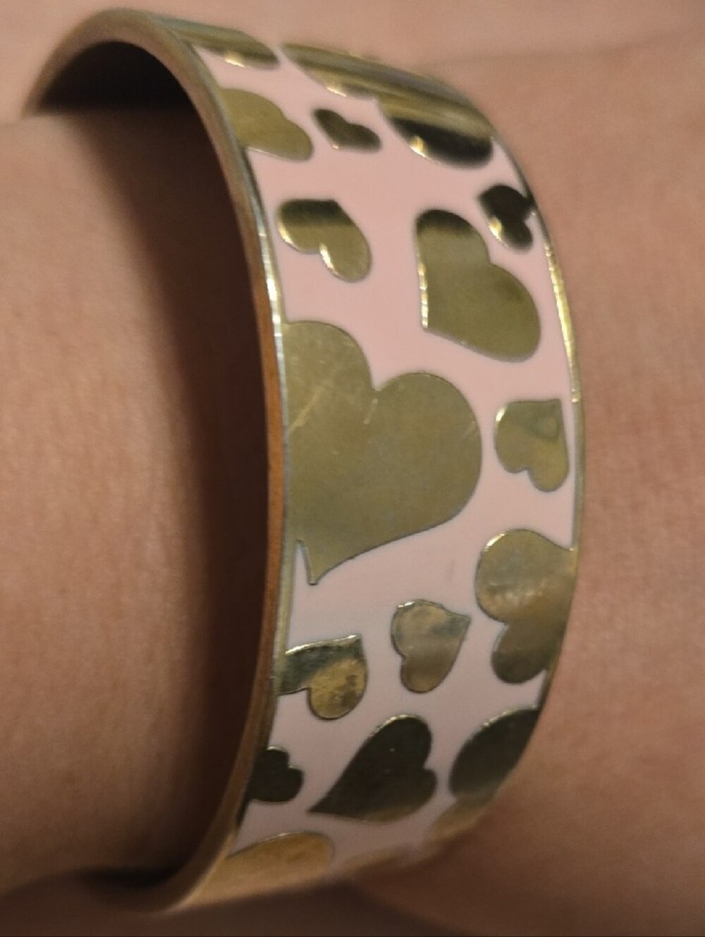 ✨ Vintage Baby Pink & Gold-Tone Heart Wide Bangle Bracelet Chunky Stackable💖